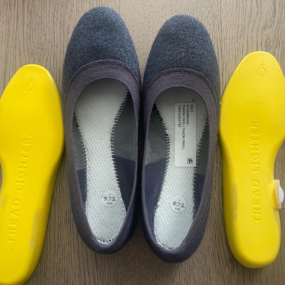 Allbirds wool breezers gentle used condition! - Picture 2 of 3